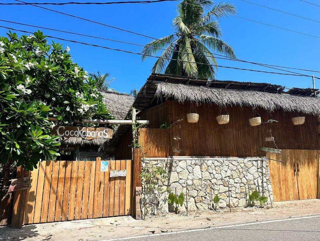 Cocokabanasrote Apartment Nembrala Bagian luar foto
